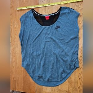 NIKE women's M mesh back oversized top